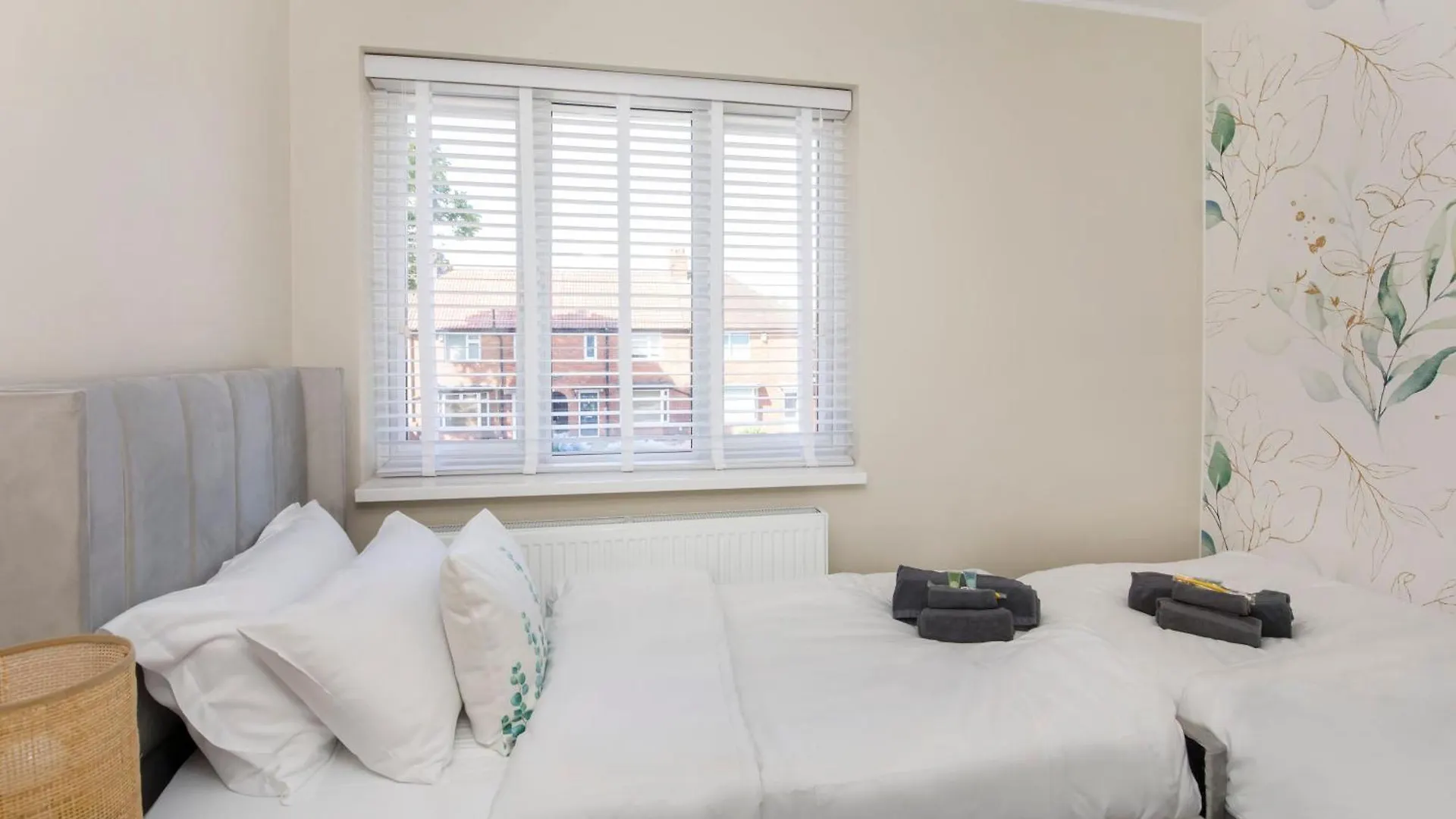 The Dodsworth Modern 4 Bedroom House, Sleeps 8 York Casa vacanze