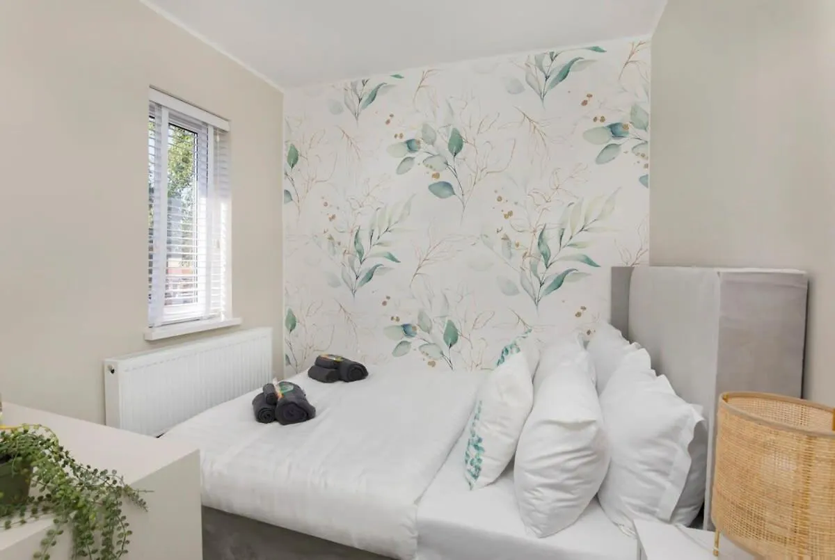 The Dodsworth Modern 4 Bedroom House, Sleeps 8 York Casa vacanze
